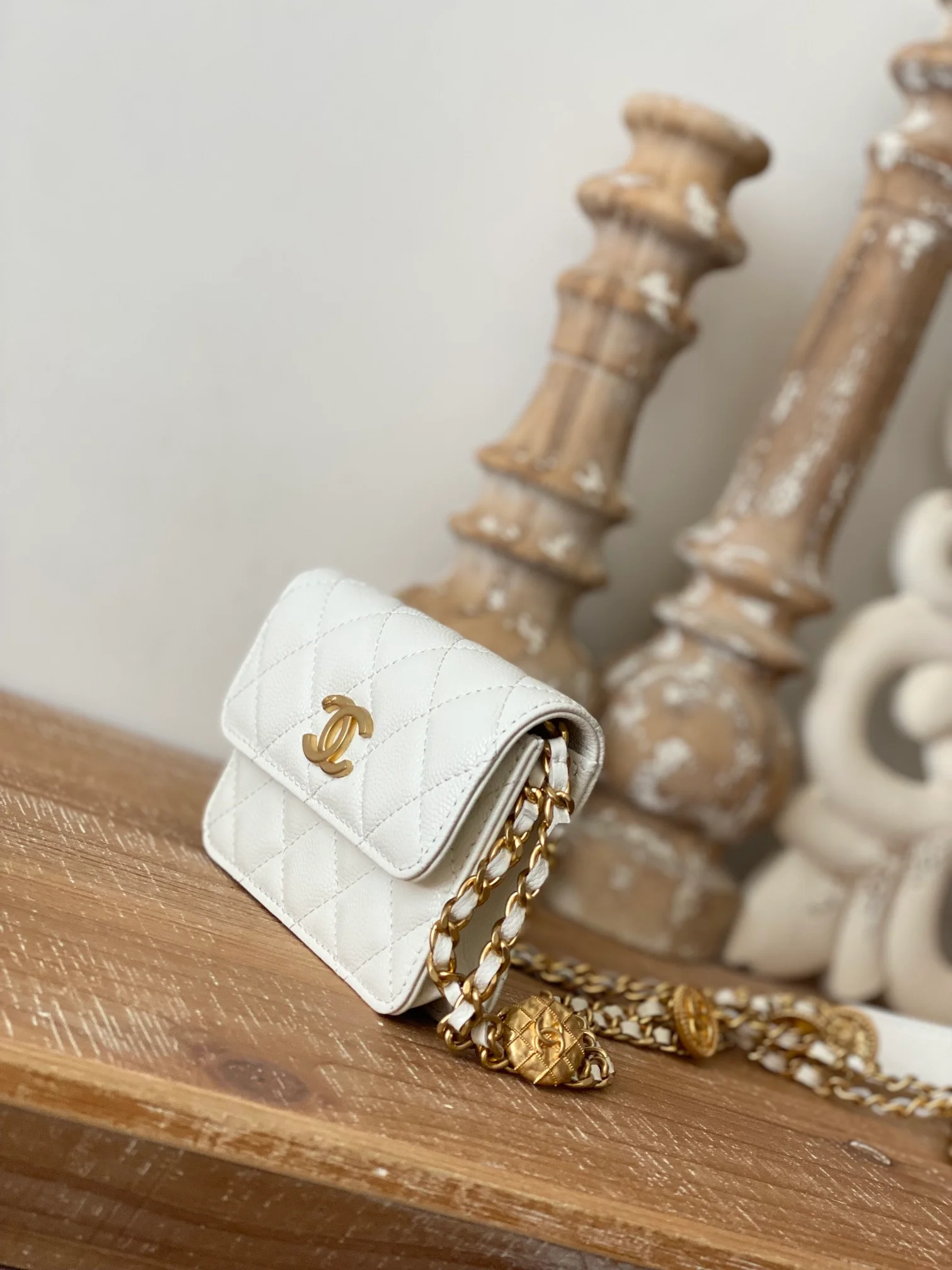 Chanel Clutch With Chain White For Women, Women’s Bags 4.8in/12.3cm