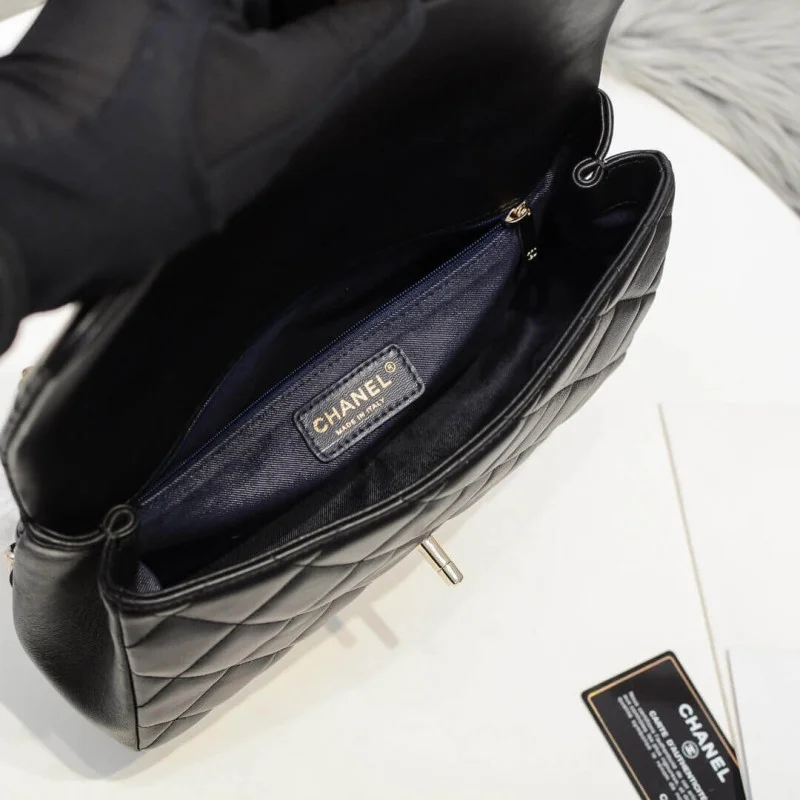 Chanel Flap Bag With Large Bi-Color Chain As1354