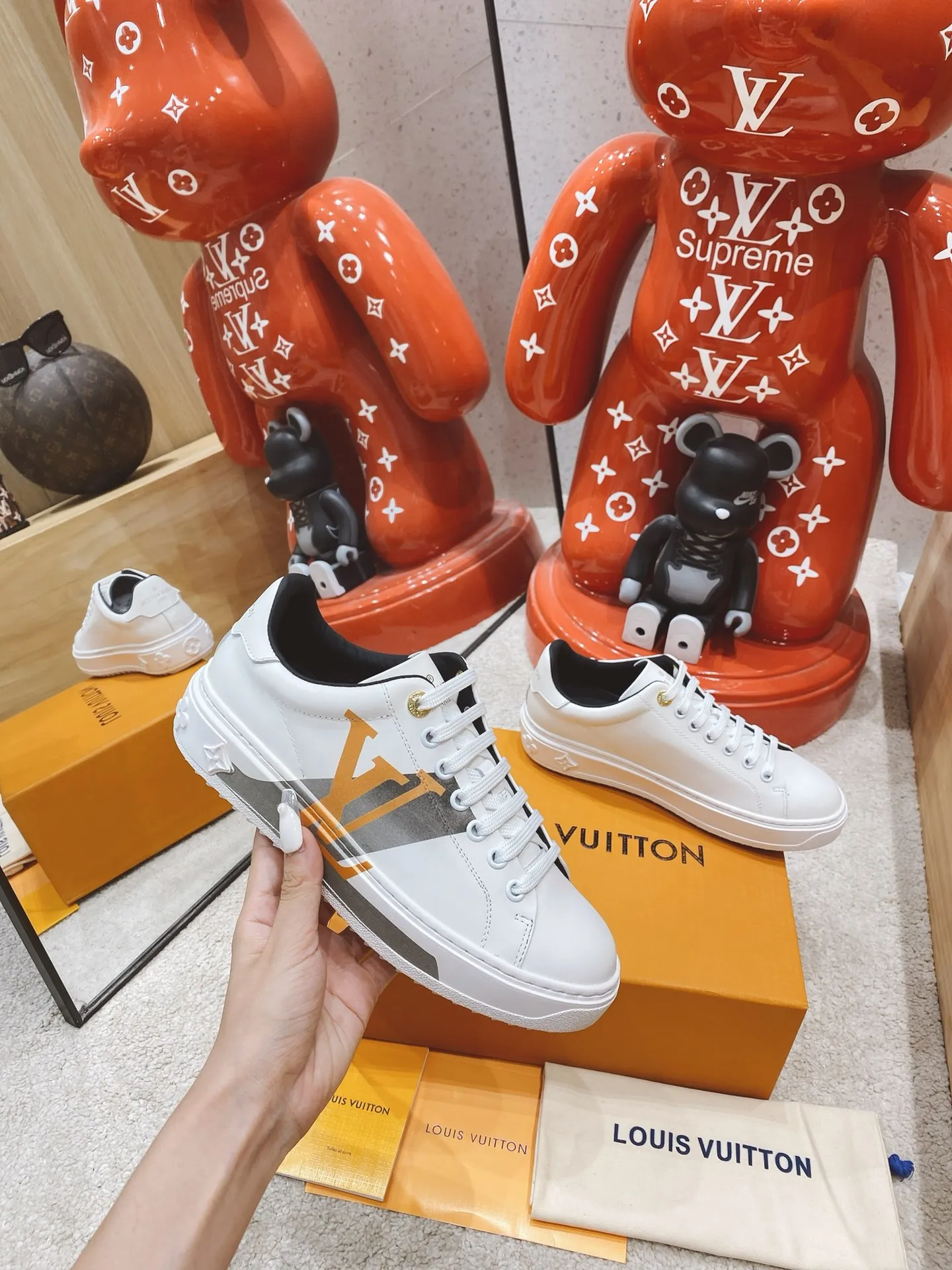 Louis new arrival Time Out women sneakers 03