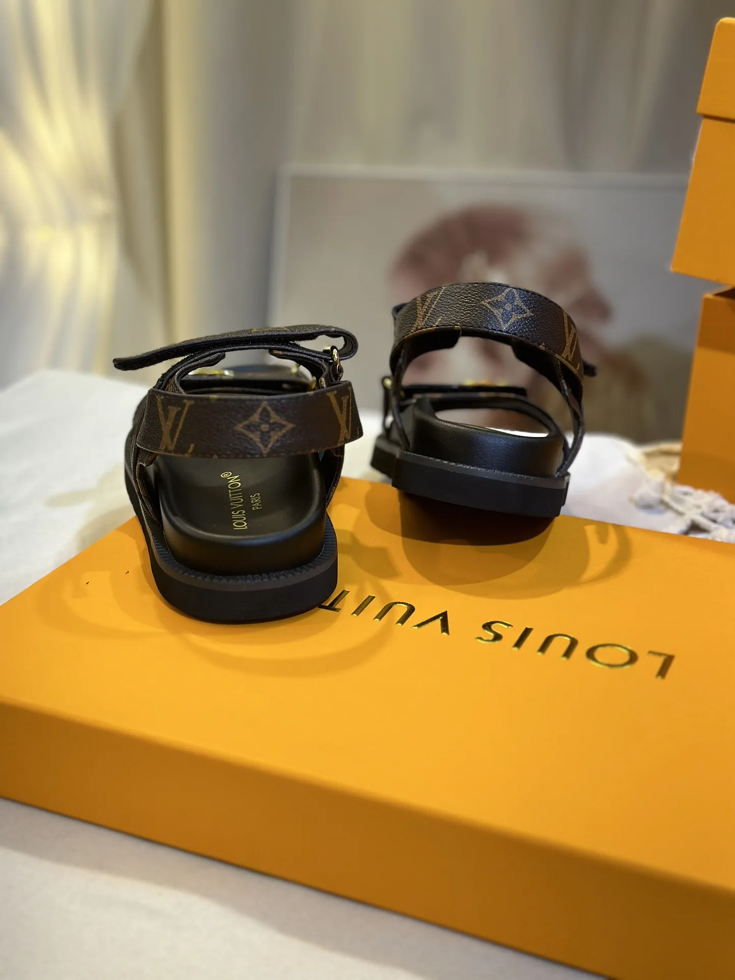 Louis new arrival summer women shoes