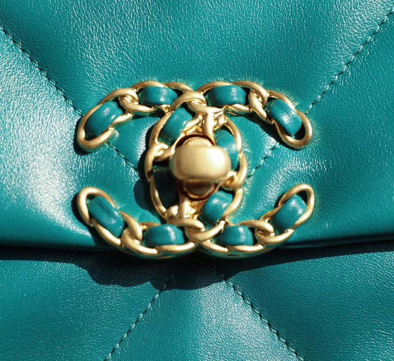 Chanel 19 Handbag 26cm Teal For Women AS1160