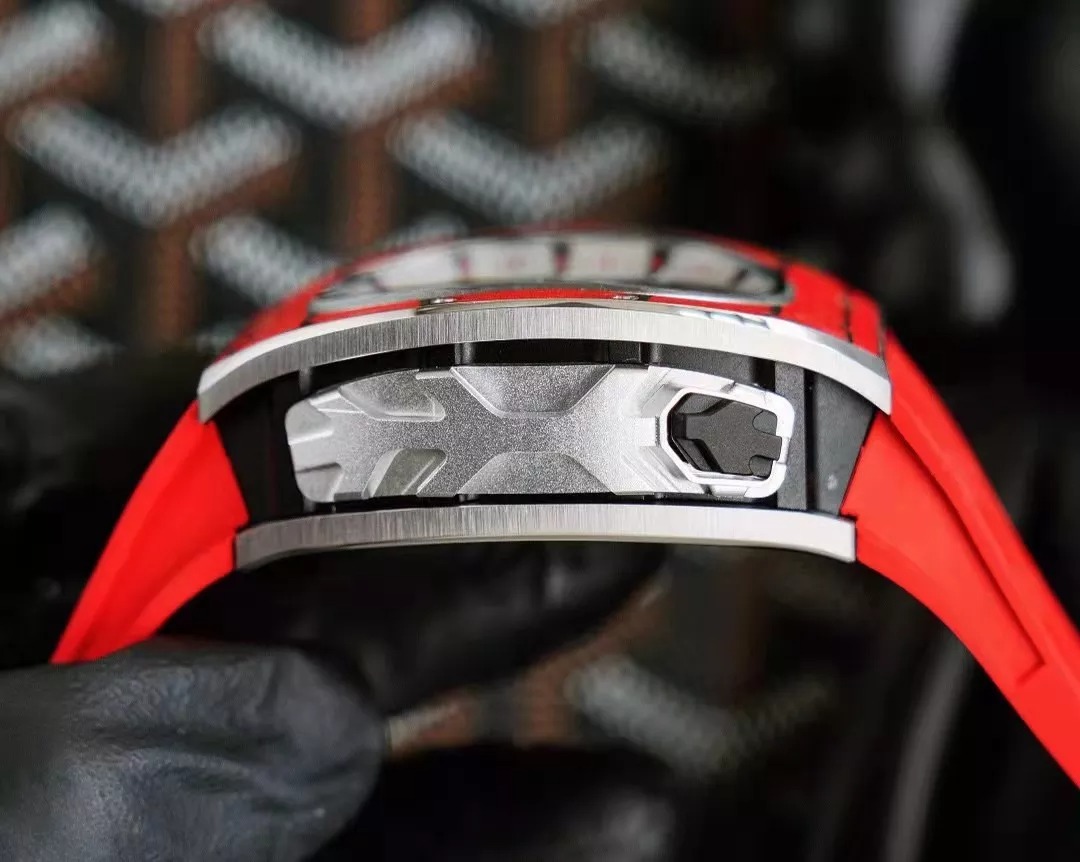 RM 62-01 Tourbillon Vibrating Alarm ACJ Red Bezel Red Rubber Strap RM62-01