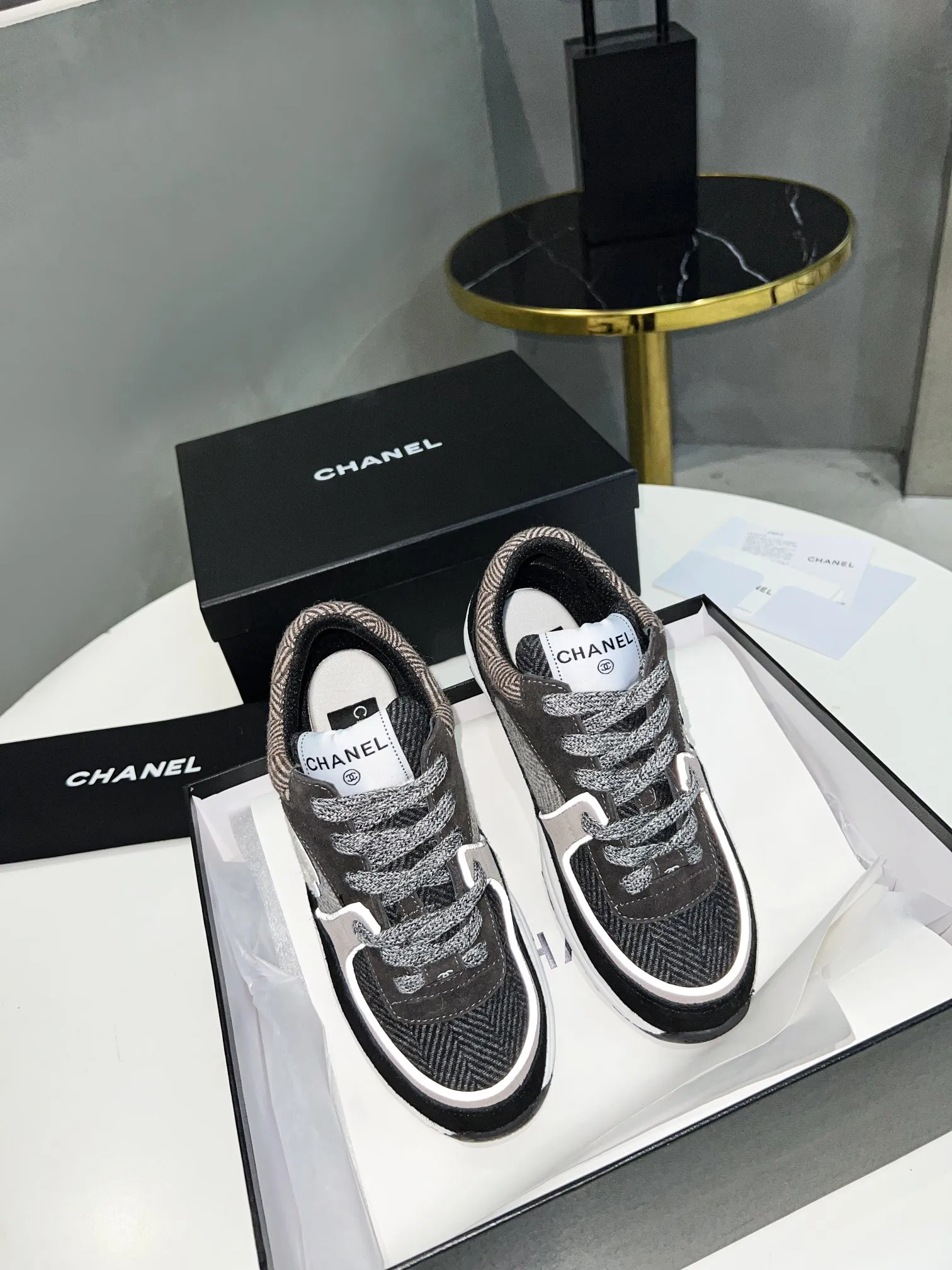 cc new arrival man and women shoes