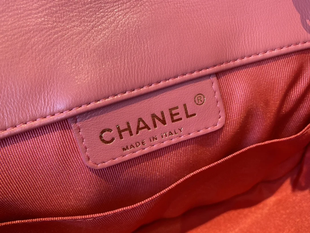 Chanel Small Flap Bag Gold Hardware Pink For Women, Women’s Handbags, Shoulder Bags 7.5in/19cm AS2232