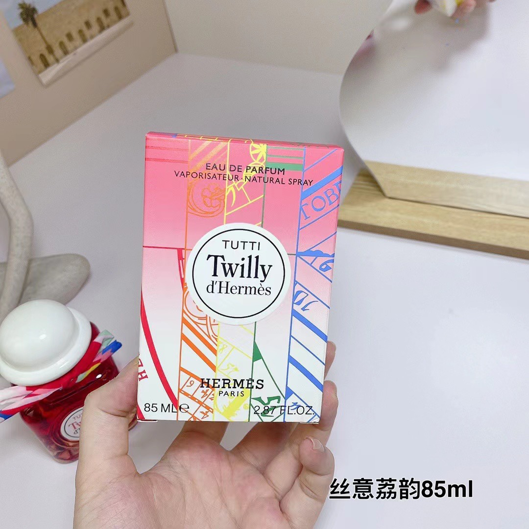 Tutti Twilly d’Hermès