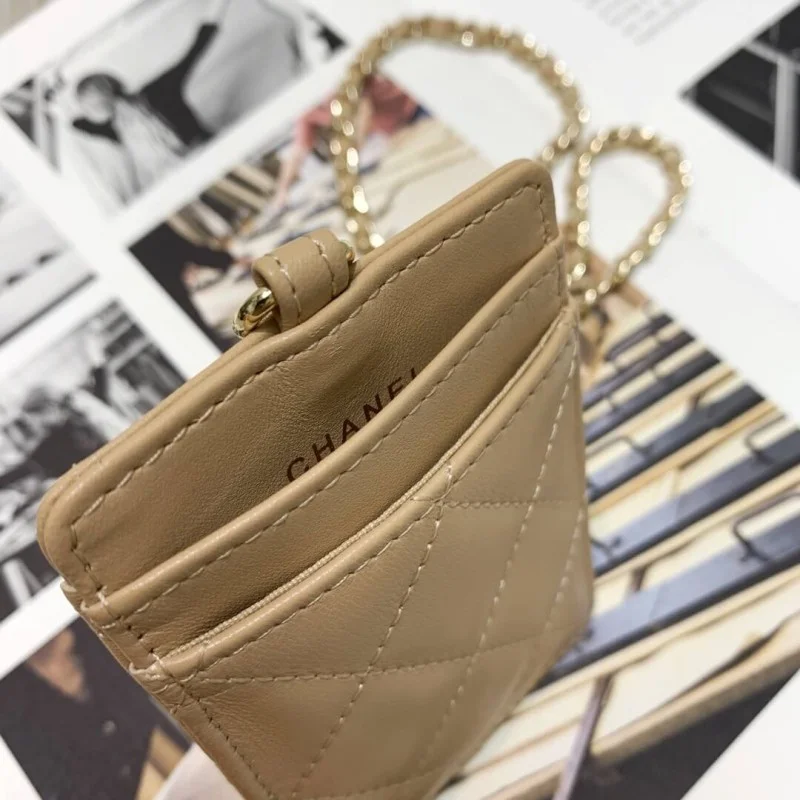 Chanel 19 In The Fall Of The New Camellias Work The Cards The Card Pack 86068