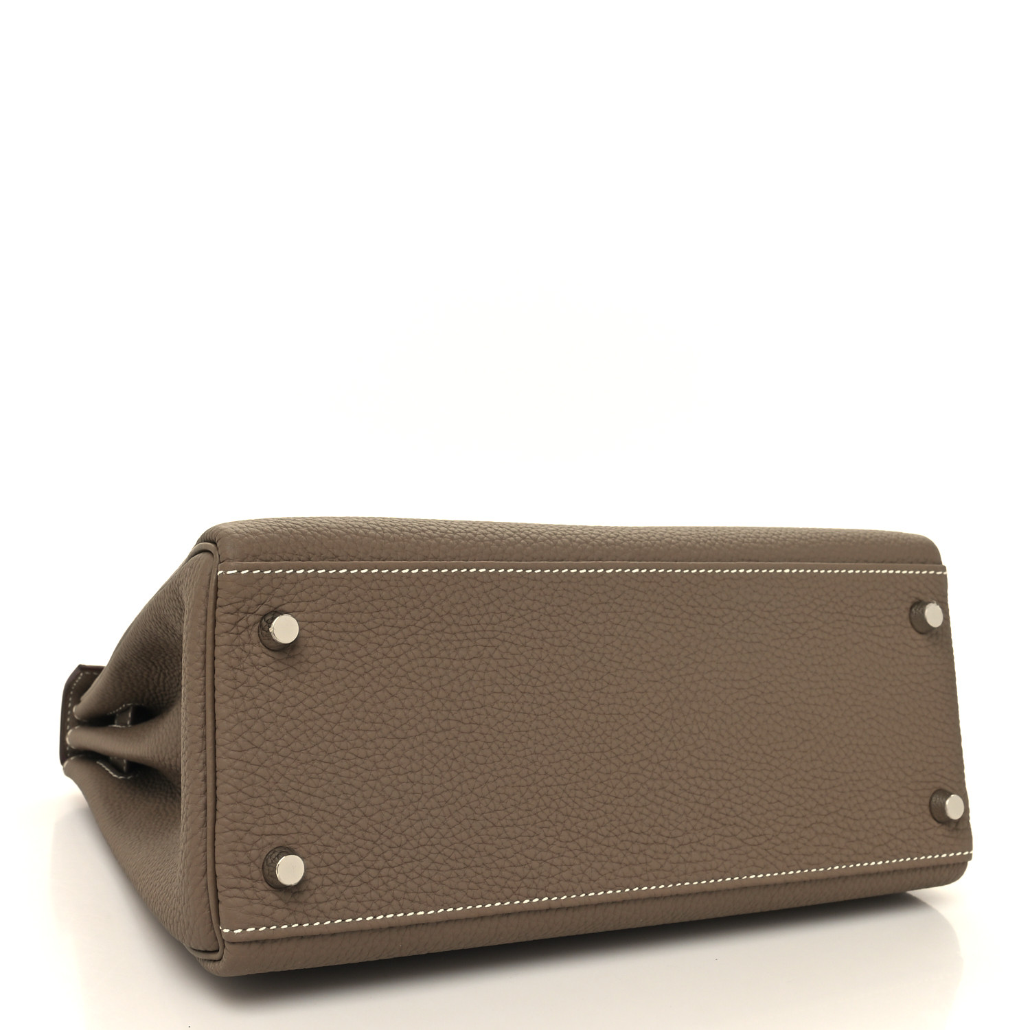 Togo Kelly Retourne 28 Etoupe