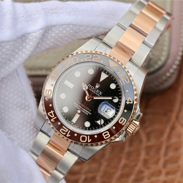 GMT MASTER 2 Rose Gold Multicolor Selection 40mm