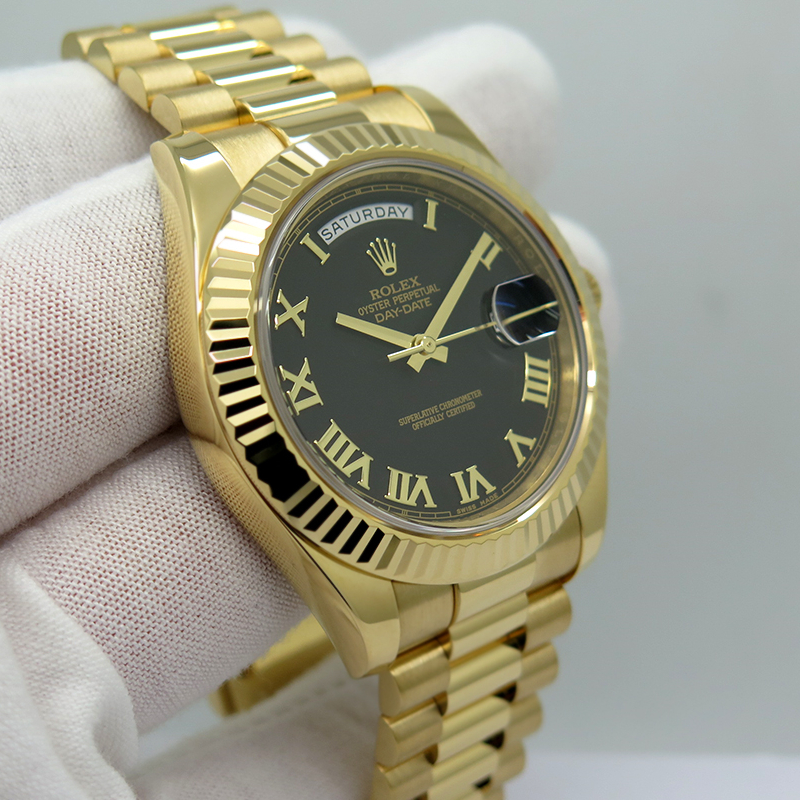Day-Date II Golden Vintage Roman Scale Multiple Dial Color Options 41mm