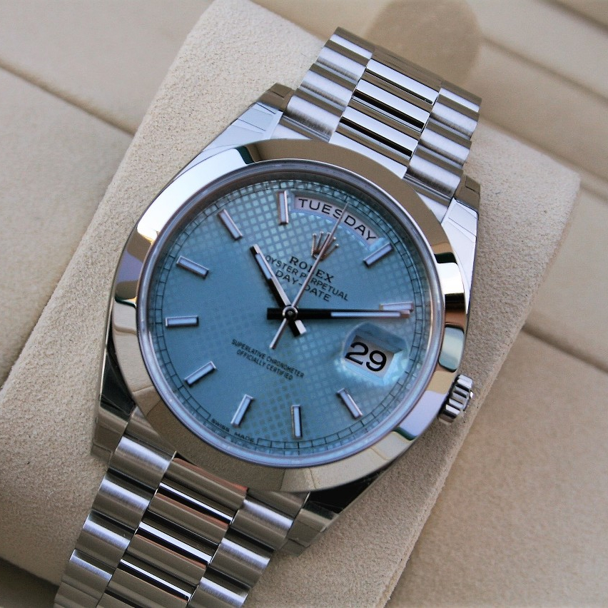 Day-Date Platinum Ice Blue Diagonal Motif 40mm