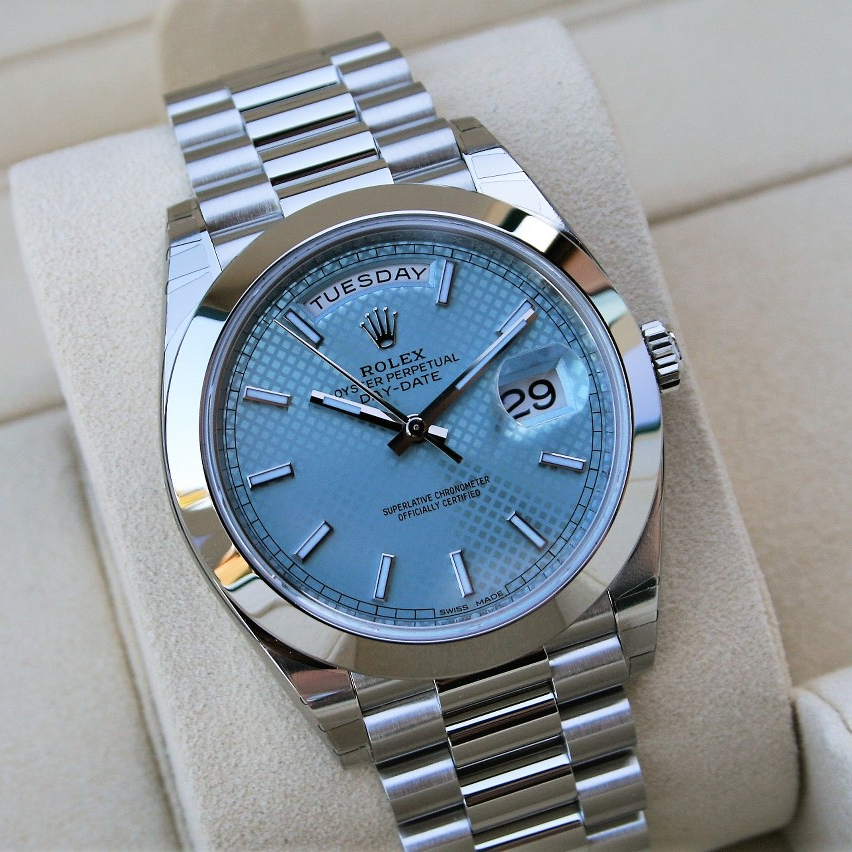 Day-Date Platinum Ice Blue Diagonal Motif 40mm