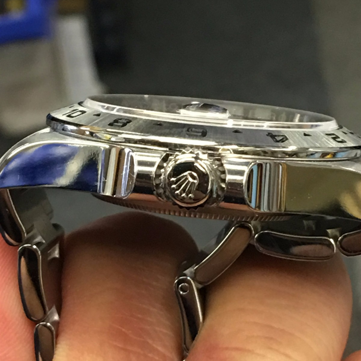 Explorer II Multiple dial options 42mm