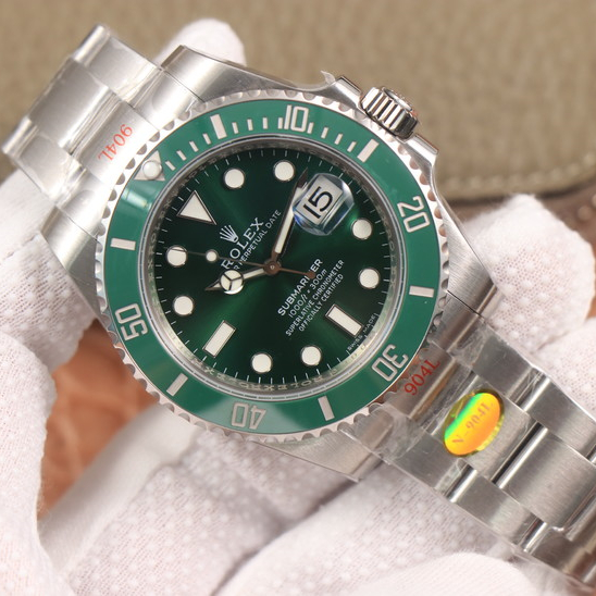 Submariner Silver/Green Multicolor dial 40mm