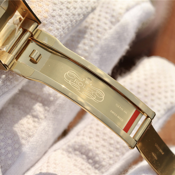 Submariner Golden Blue / Red Diamond Black Dial 40mm