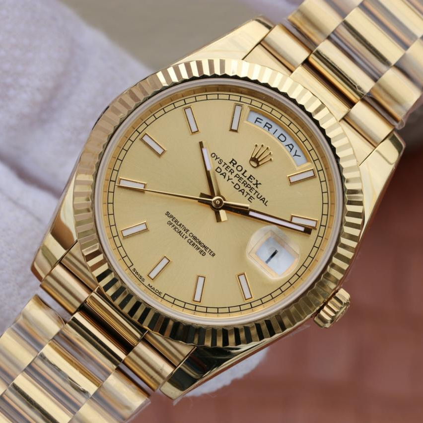 Day-Date Golden 40mm
