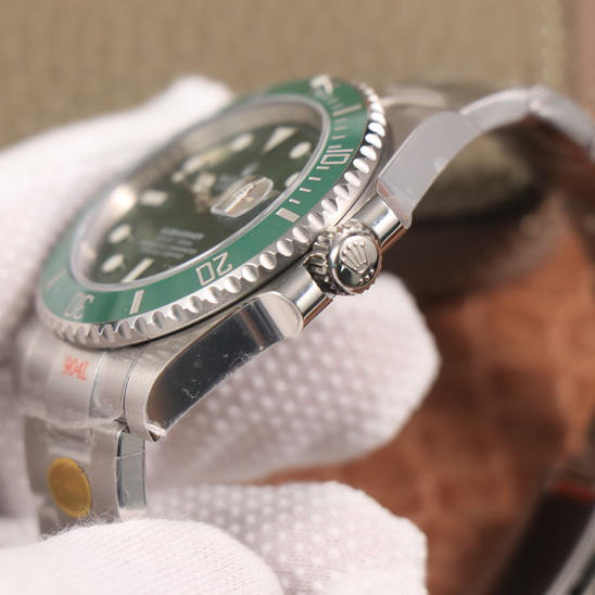 Submariner Silver/Green Multicolor dial 40mm