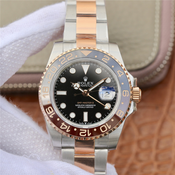 GMT MASTER 2 Rose Gold Multicolor Selection 40mm