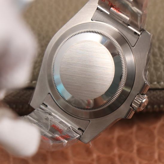 Submariner Silver/Green Multicolor dial 40mm