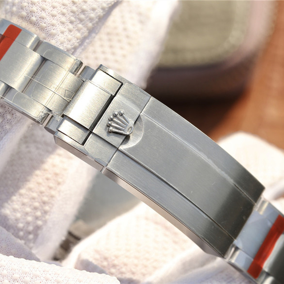 Submariner Silver Blue / Red Diamond 40mm