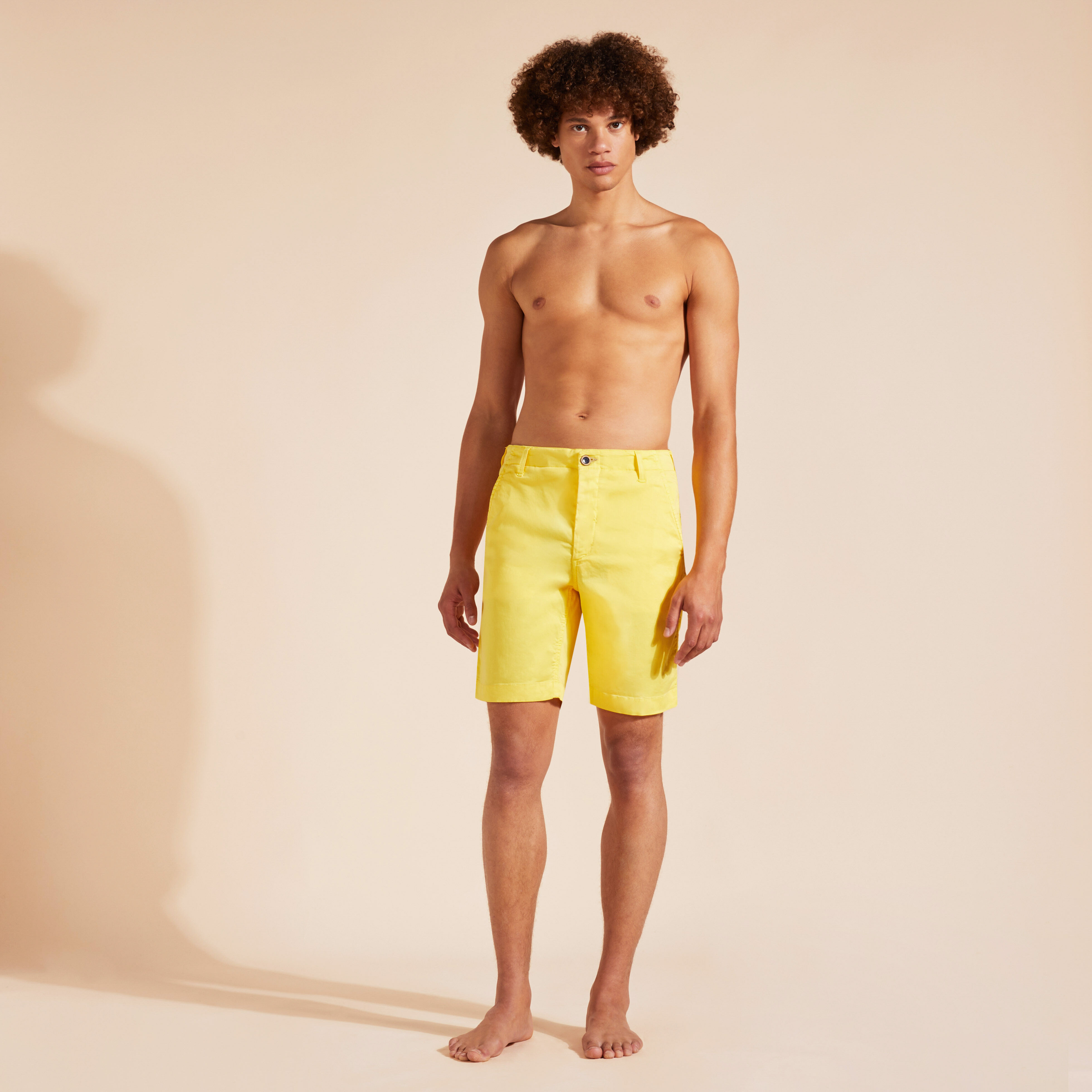 VILEBREQUIN Men Tencel Satin Bermuda Shorts Solid | SUN / Yellow