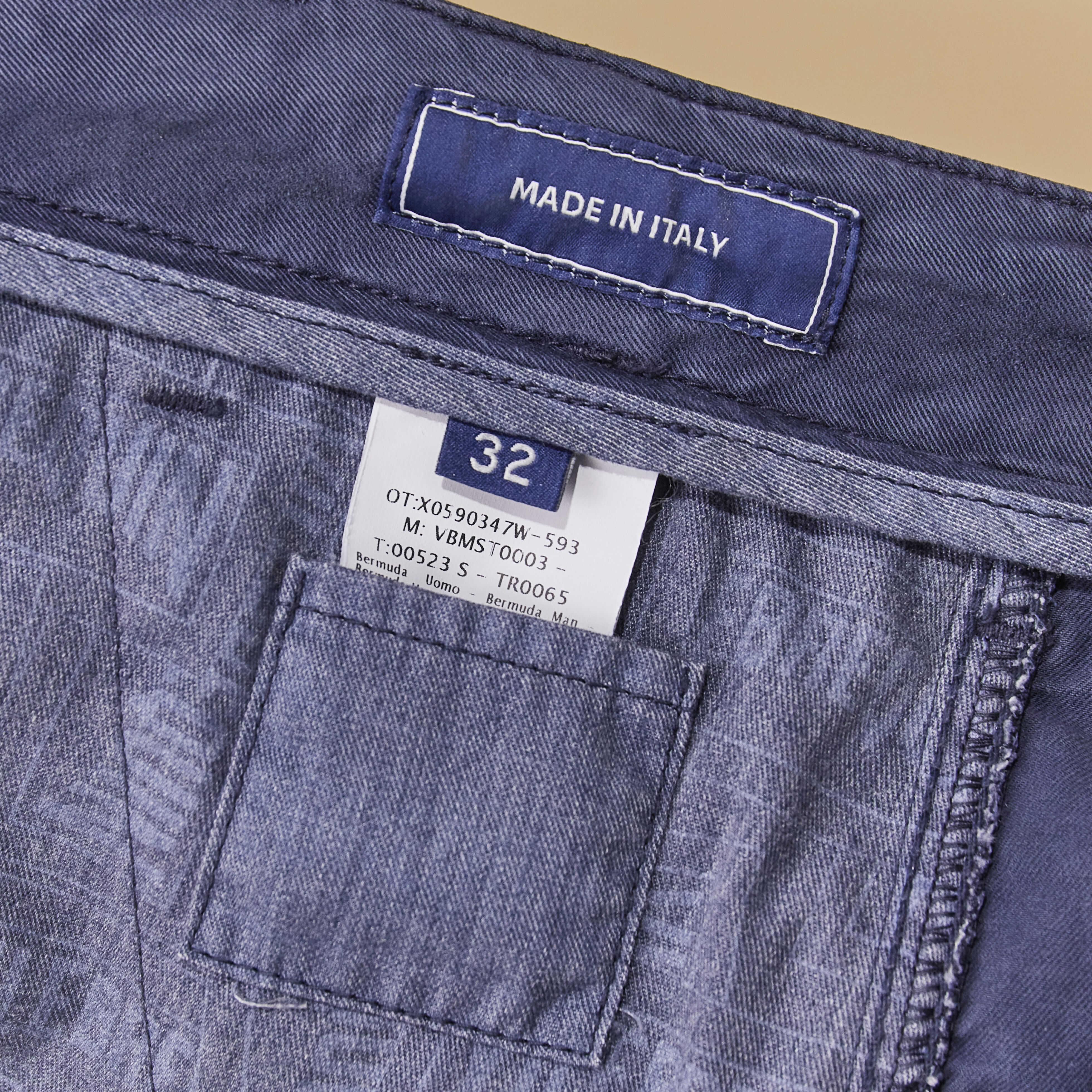 VILEBREQUIN Men Tencel Cotton Bermuda Shorts Solid | NAVY / Blue