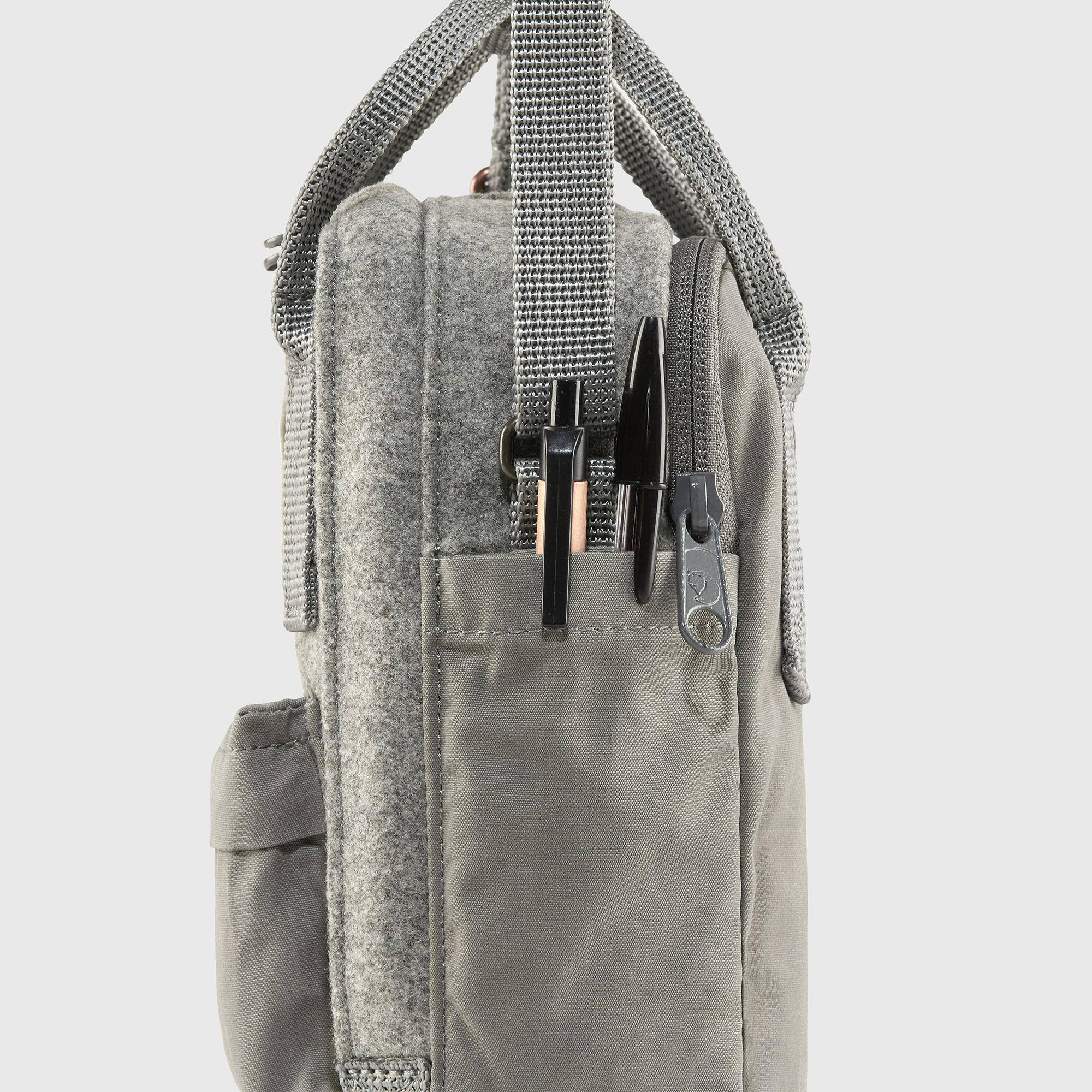 KÅNKEN Re-Wool Sling