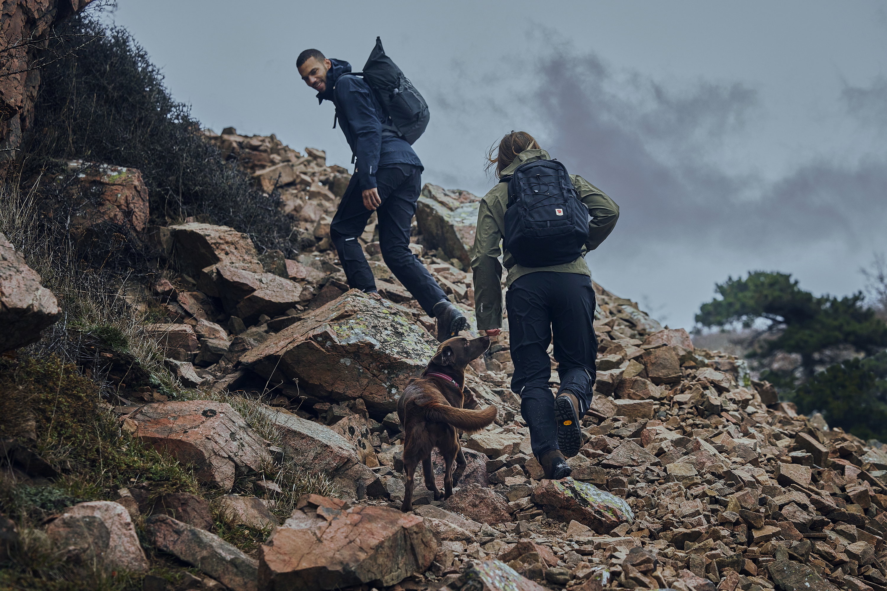 High Coast Hydratic Trail Jacket M