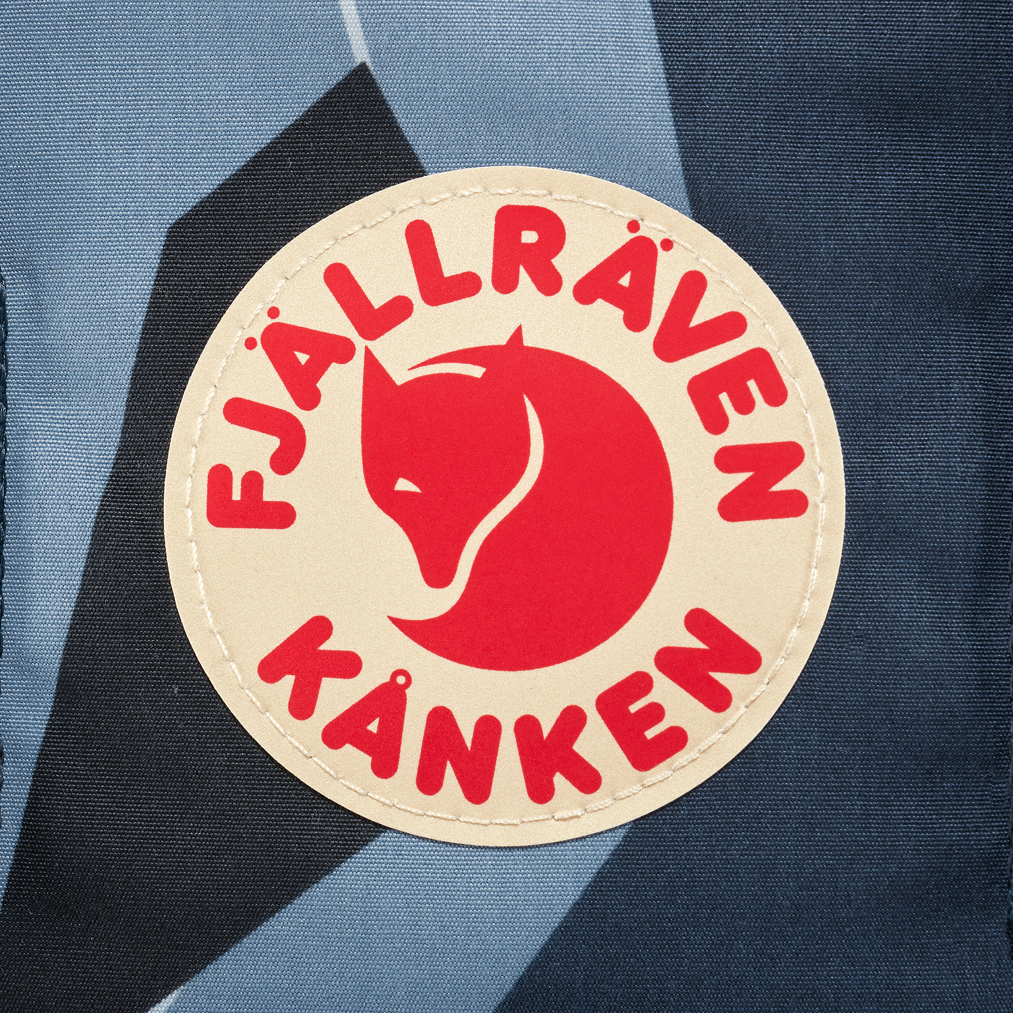 KÅNKEN Art Laptop 15"