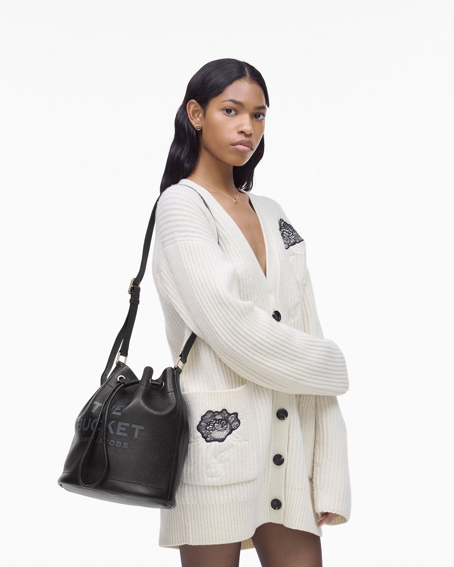 The Leather Large Bucket Bag | Marc Jacobs Outlet