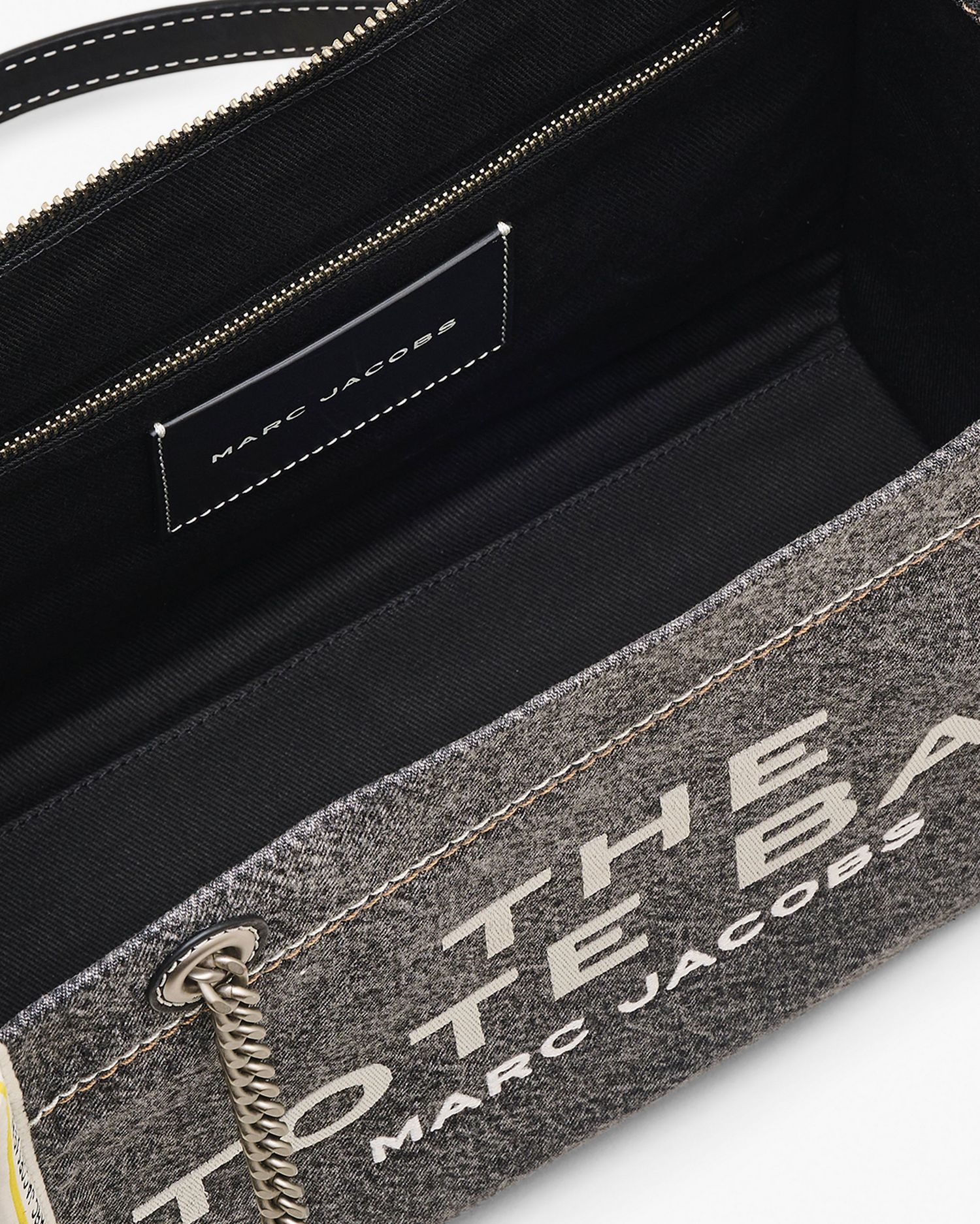 The Denim Chain Medium Tote Bag | Marc Jacobs Outlet