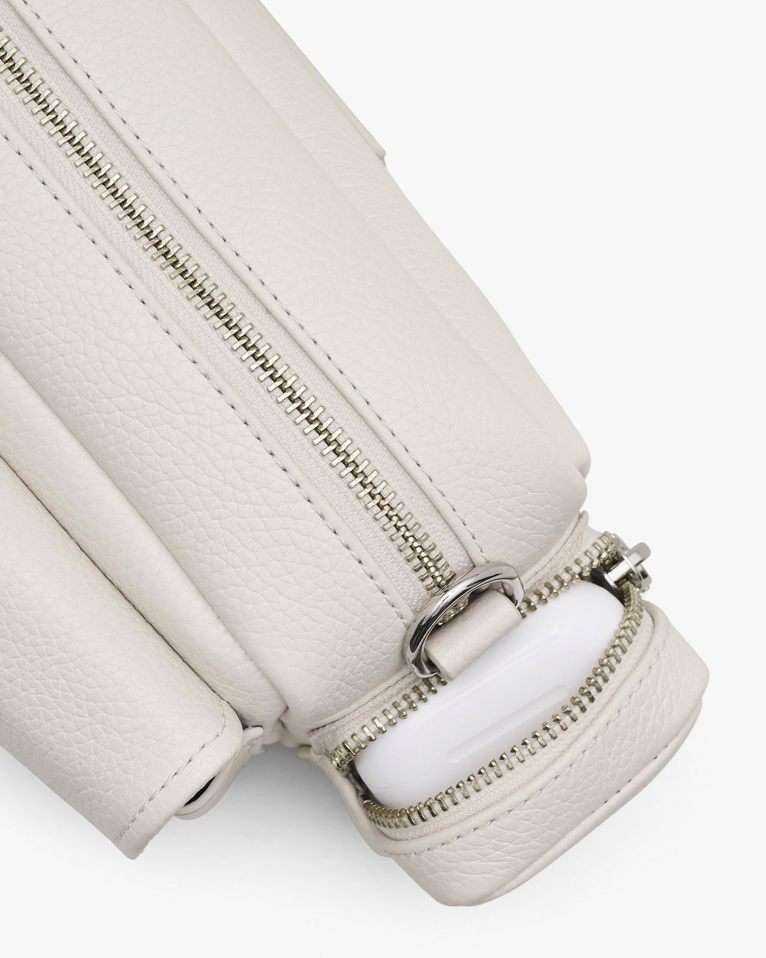 The Leather Cargo Bag | Marc Jacobs Outlet