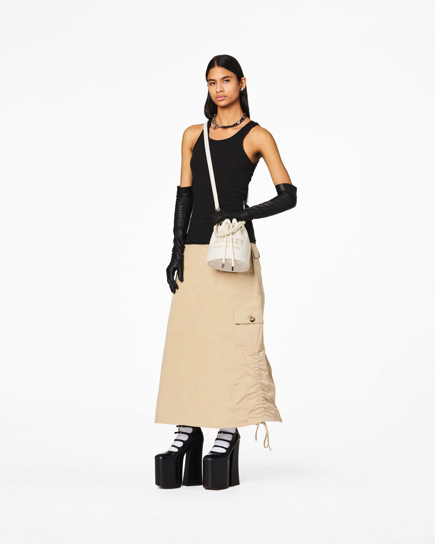 The Leather Bucket Bag | Marc Jacobs Outlet