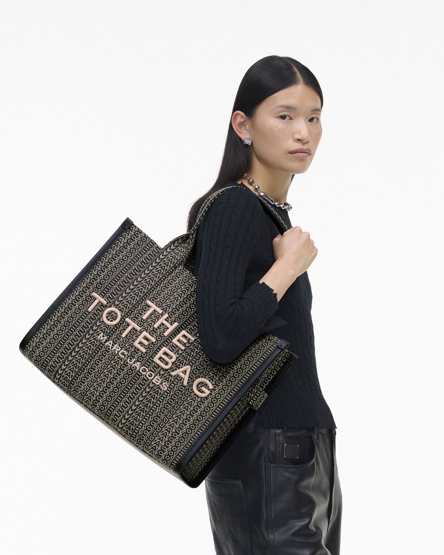 The Monogram Jacquard Large Tote Bag | Marc Jacobs Outlet