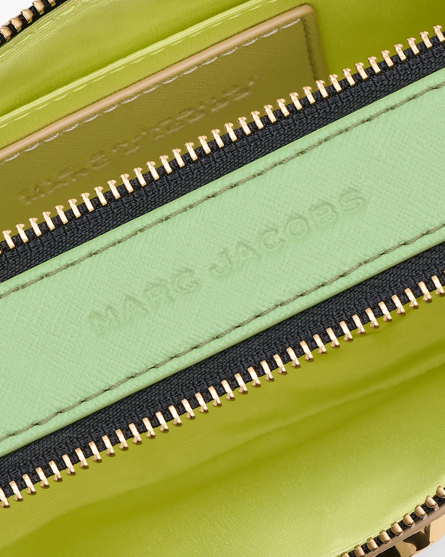 The Snapshot | Marc Jacobs Outlet