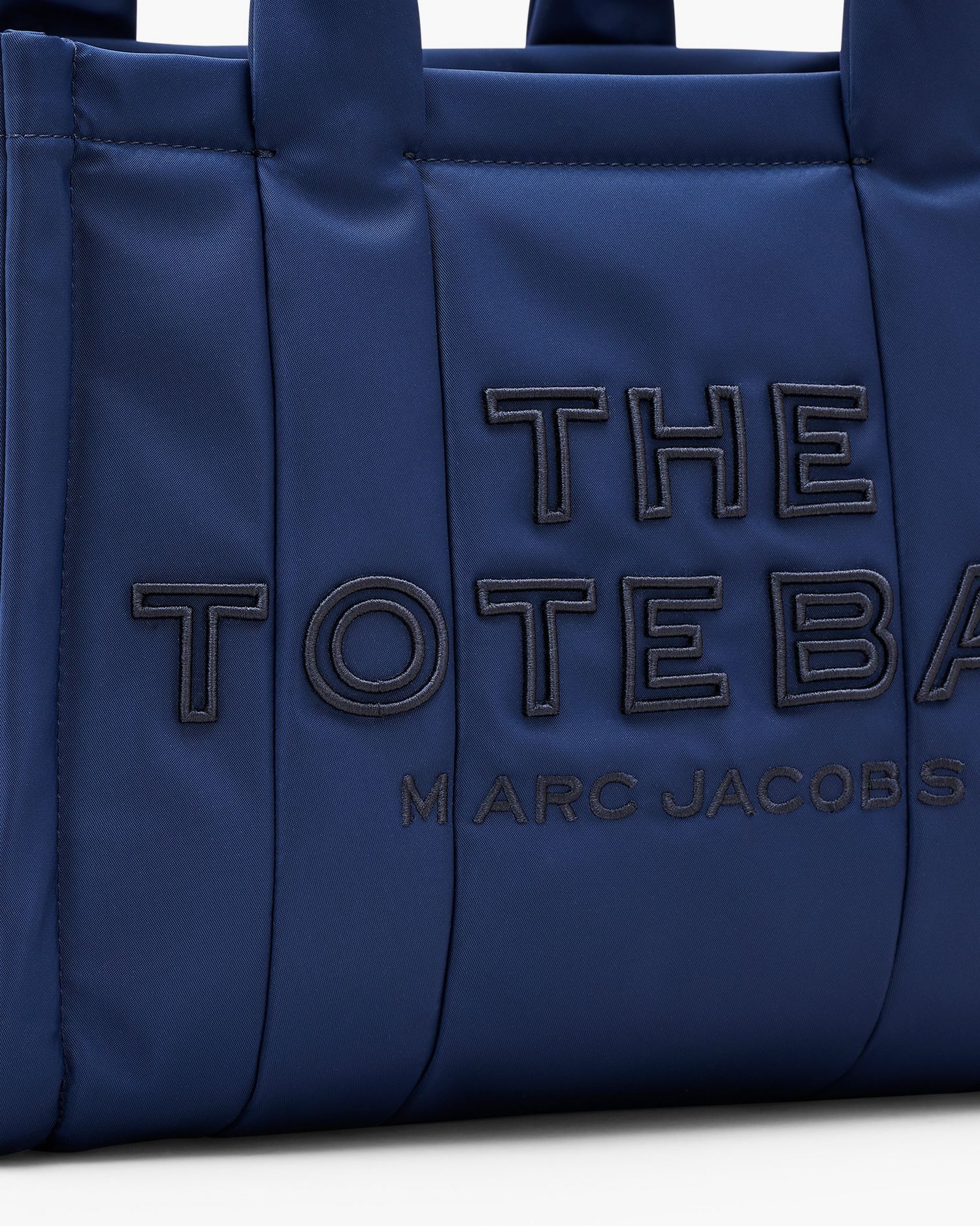 The Puffy Nylon Medium Tote Bag | Marc Jacobs Outlet