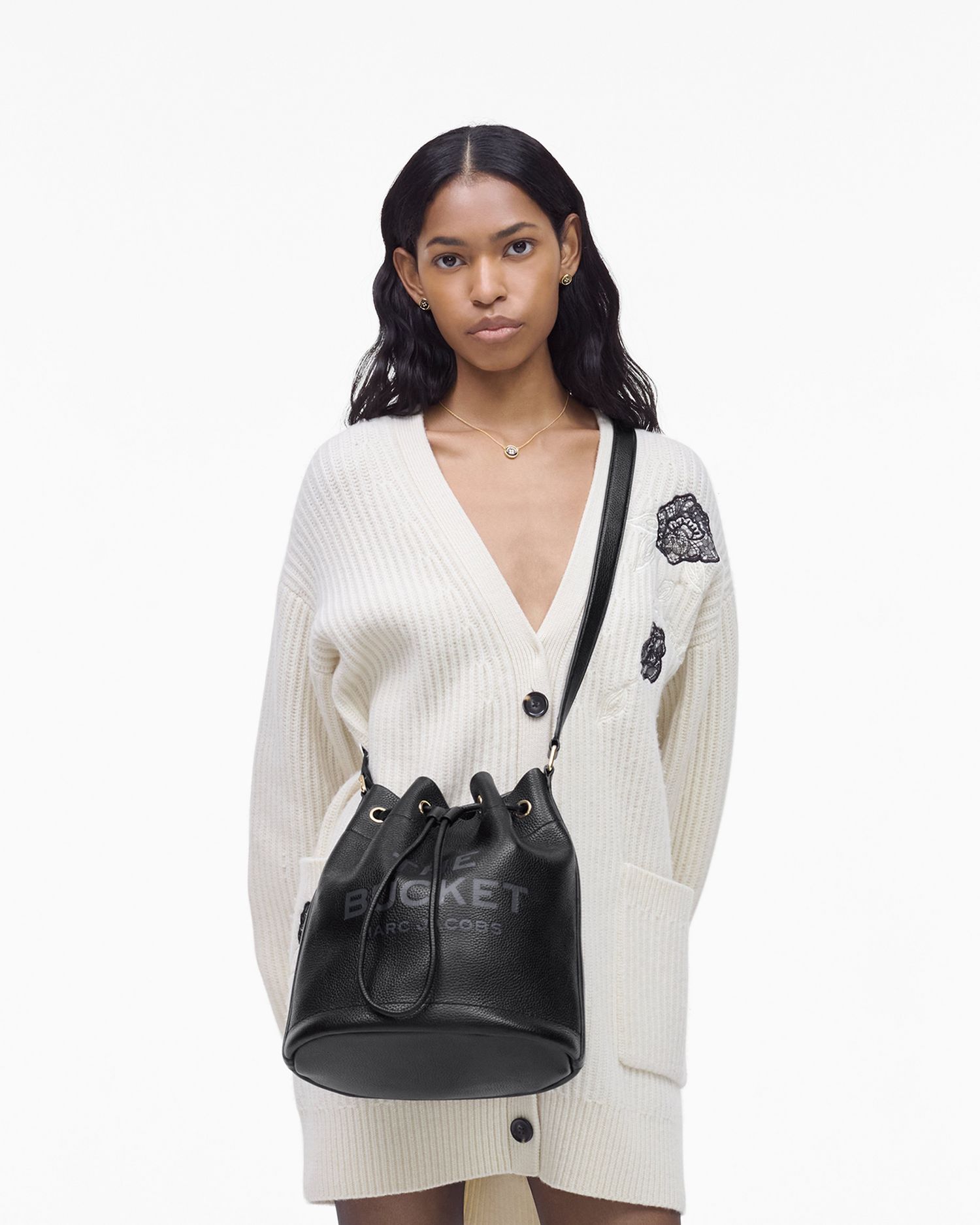 The Leather Large Bucket Bag | Marc Jacobs Outlet