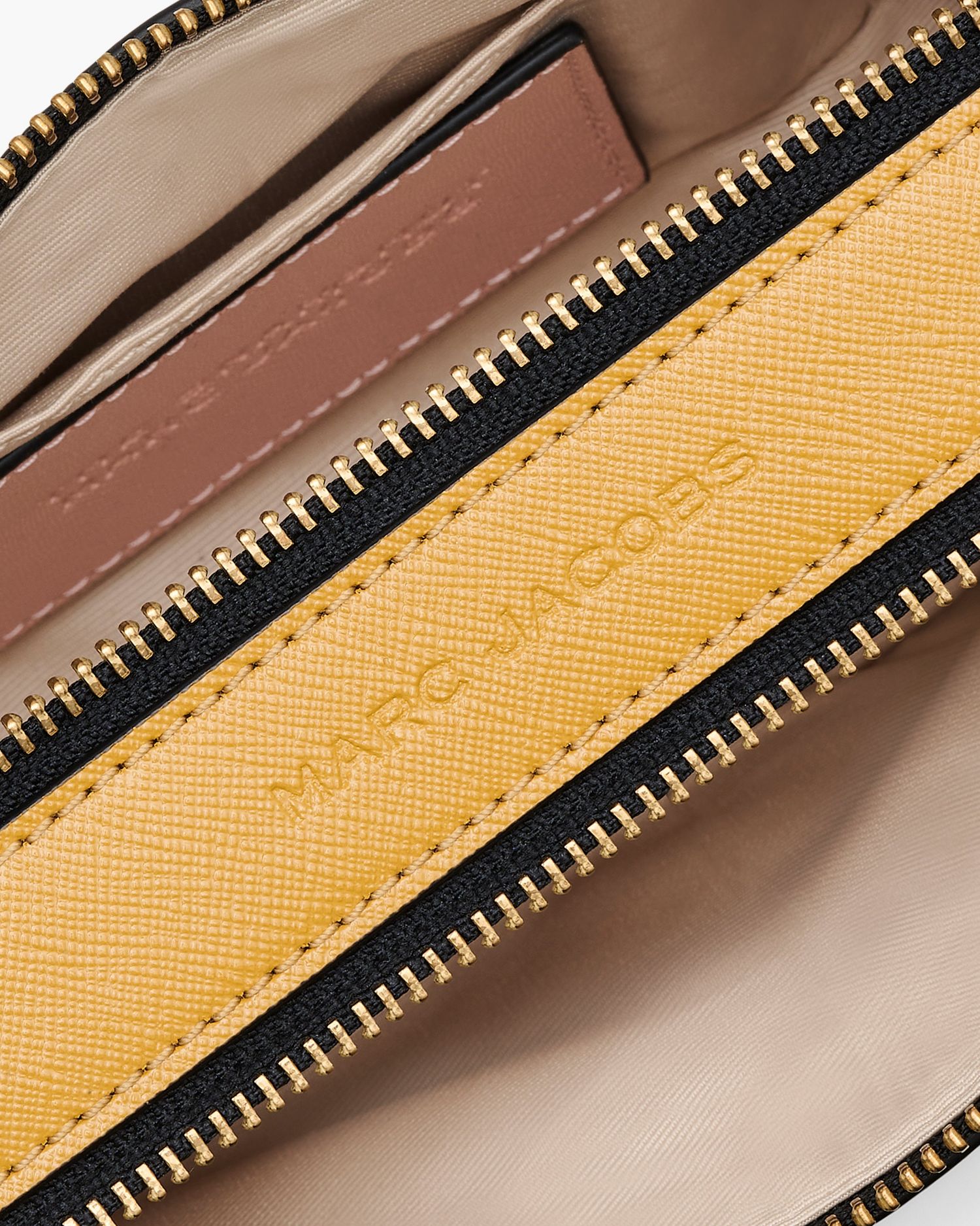 The Snapshot | Marc Jacobs Outlet