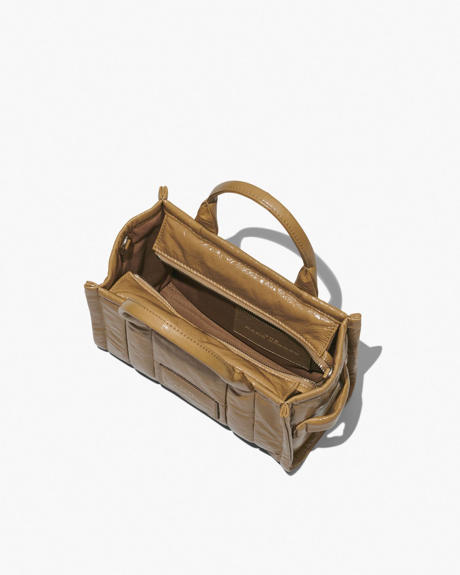 The Shiny Crinkle Leather Small Tote | Marc Jacobs Outlet