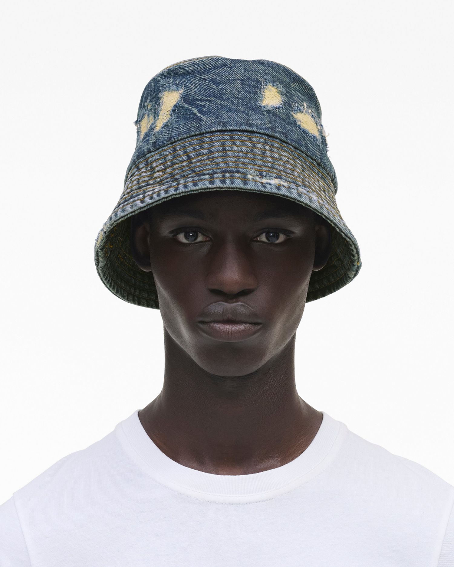 The Rip And Repair Bucket Hat | Marc Jacobs Outlet