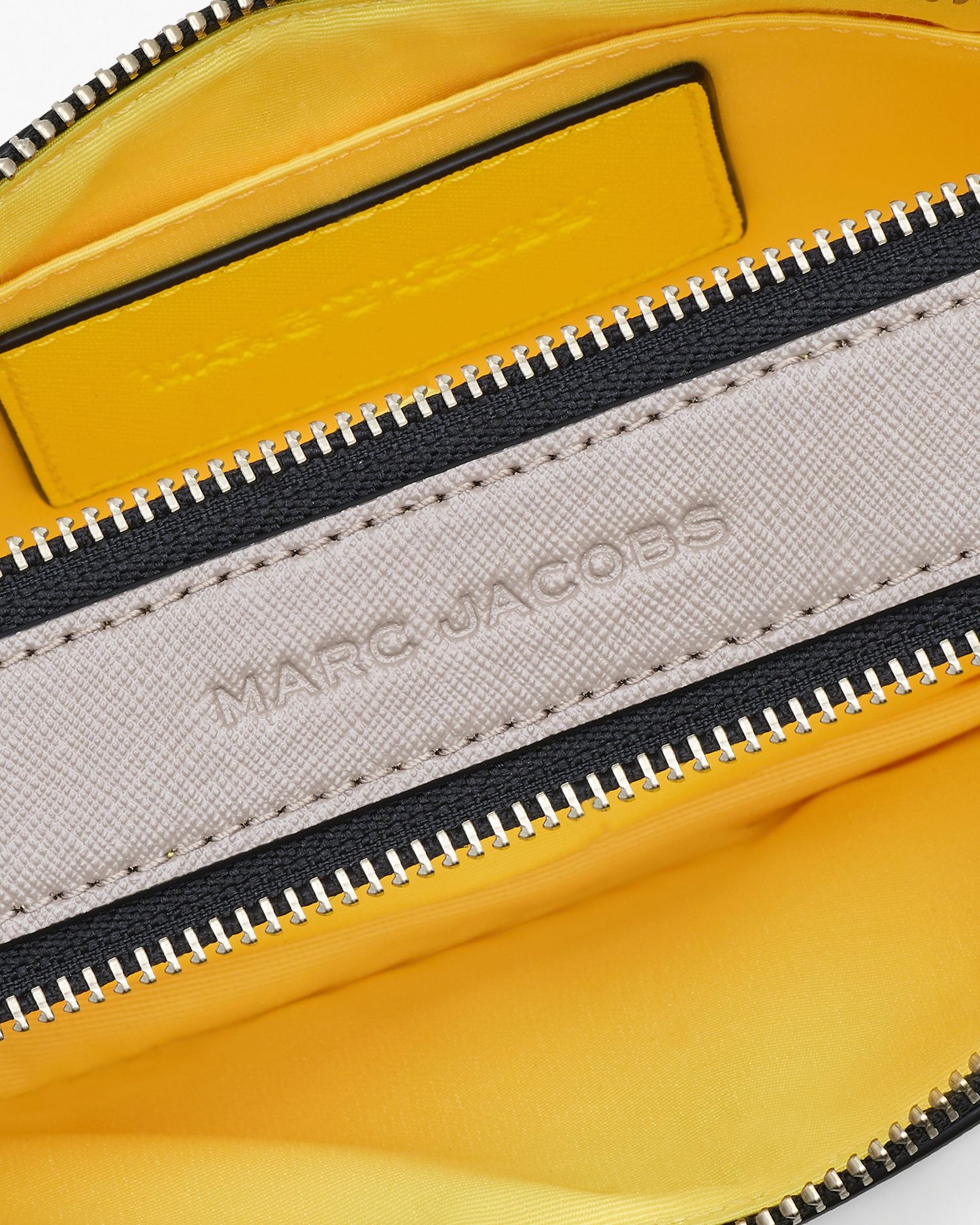 The Snapshot | Marc Jacobs Outlet