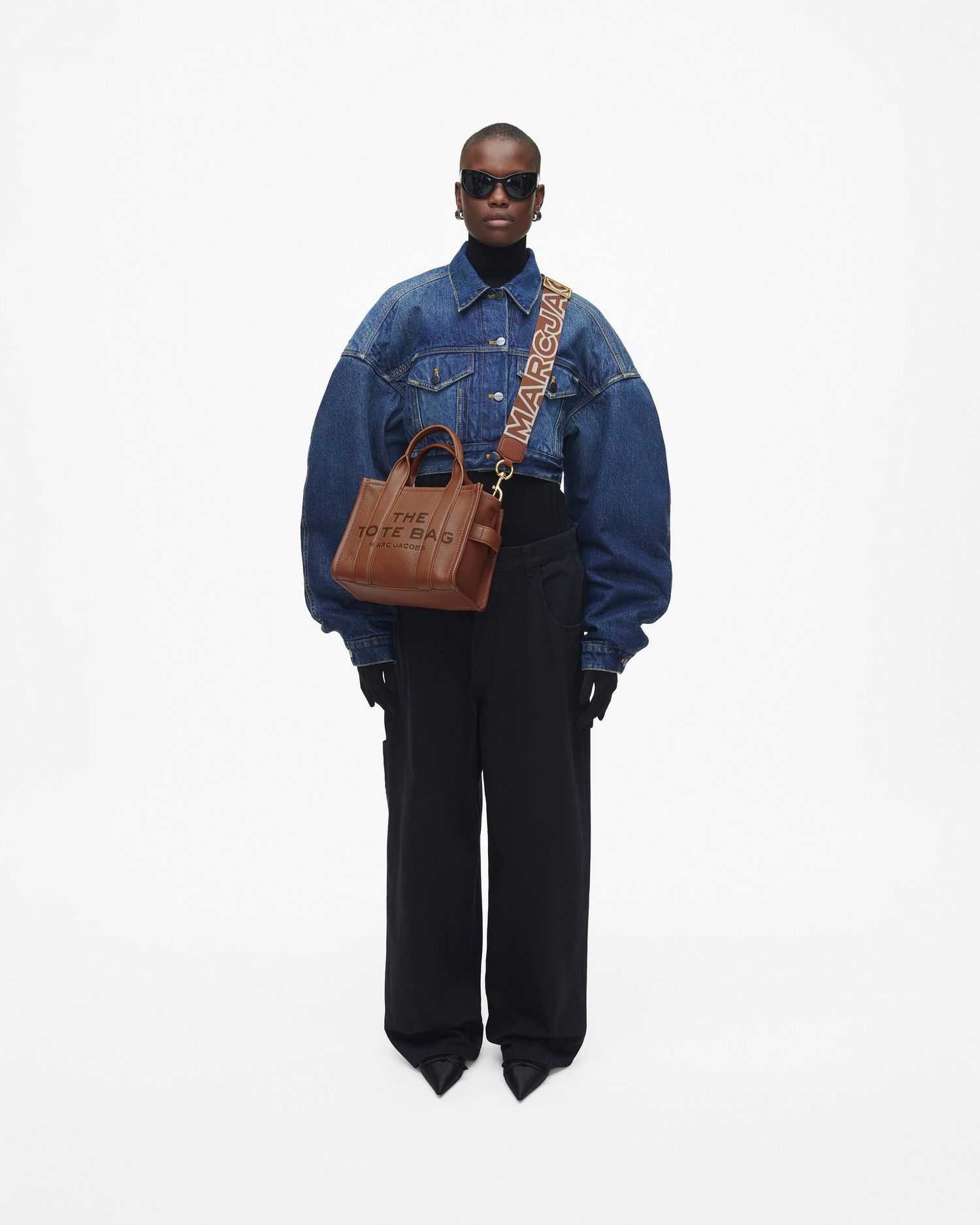 The Outline Logo Webbing Strap | Marc Jacobs Outlet