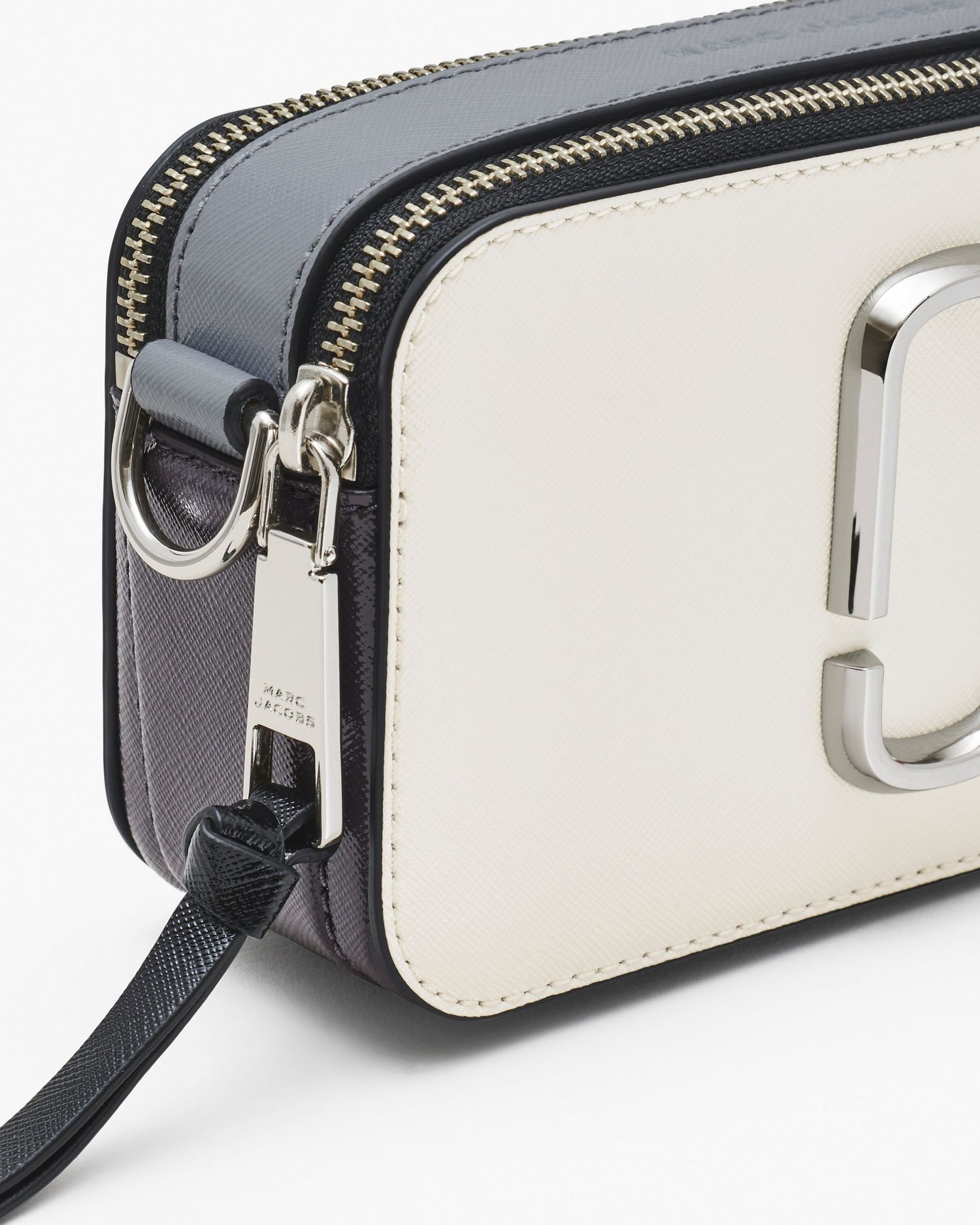 The Snapshot | Marc Jacobs Outlet