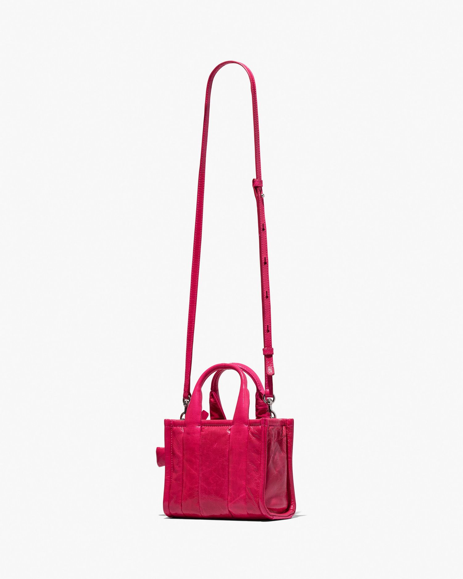 The Shiny Crinkle Leather Crossbody Tote | Marc Jacobs Outlet