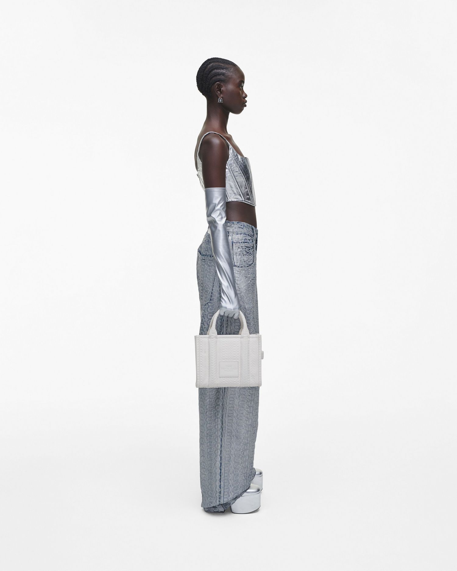 The Monogram Debossed Small Tote Bag | Marc Jacobs Outlet