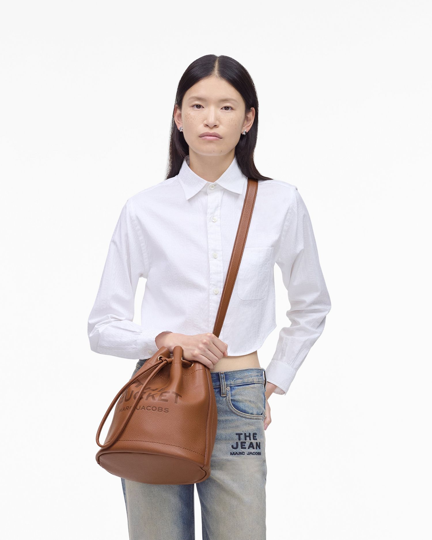 The Leather Large Bucket Bag | Marc Jacobs Outlet