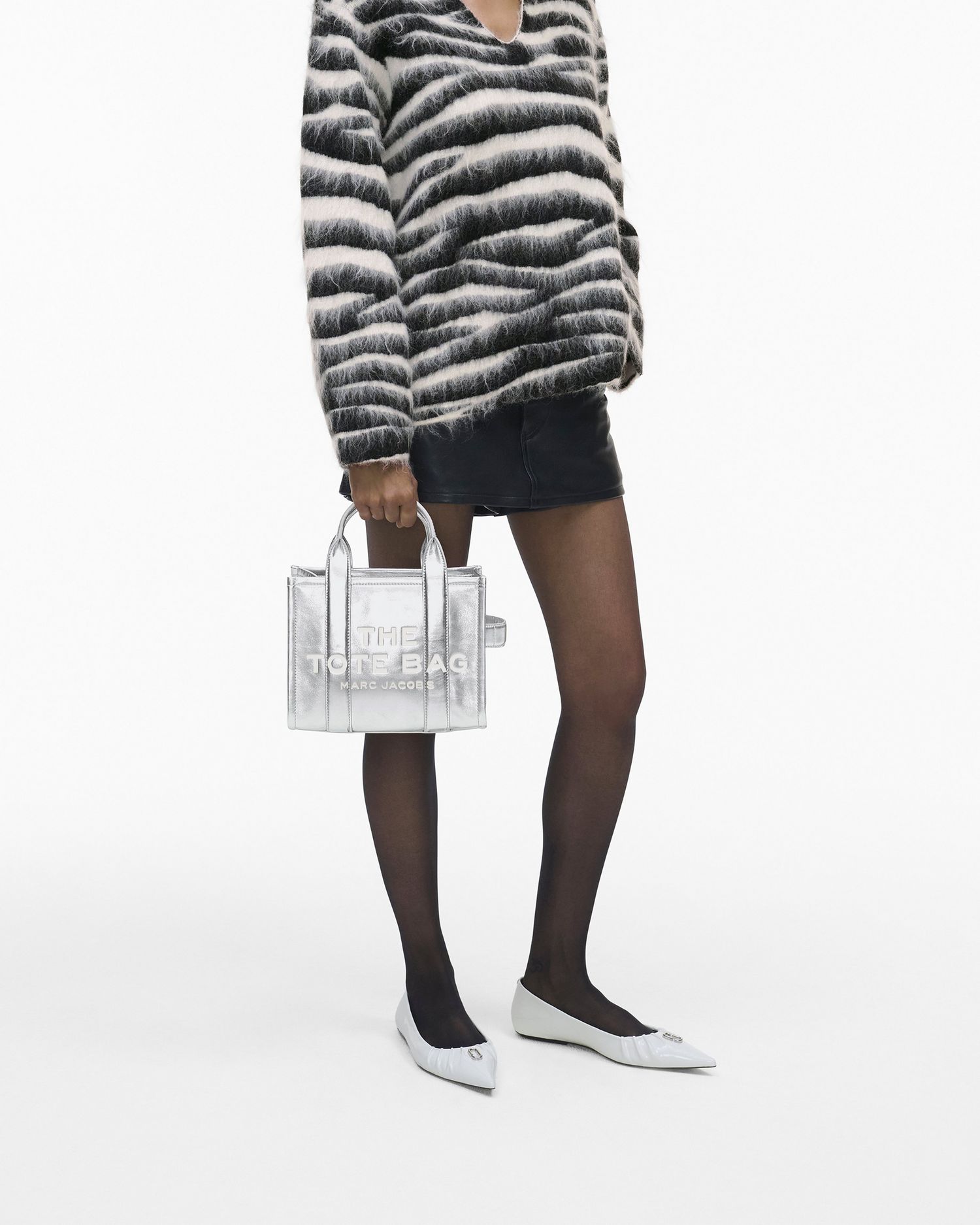 The Metallic Leather Small Tote Bag | Marc Jacobs Outlet