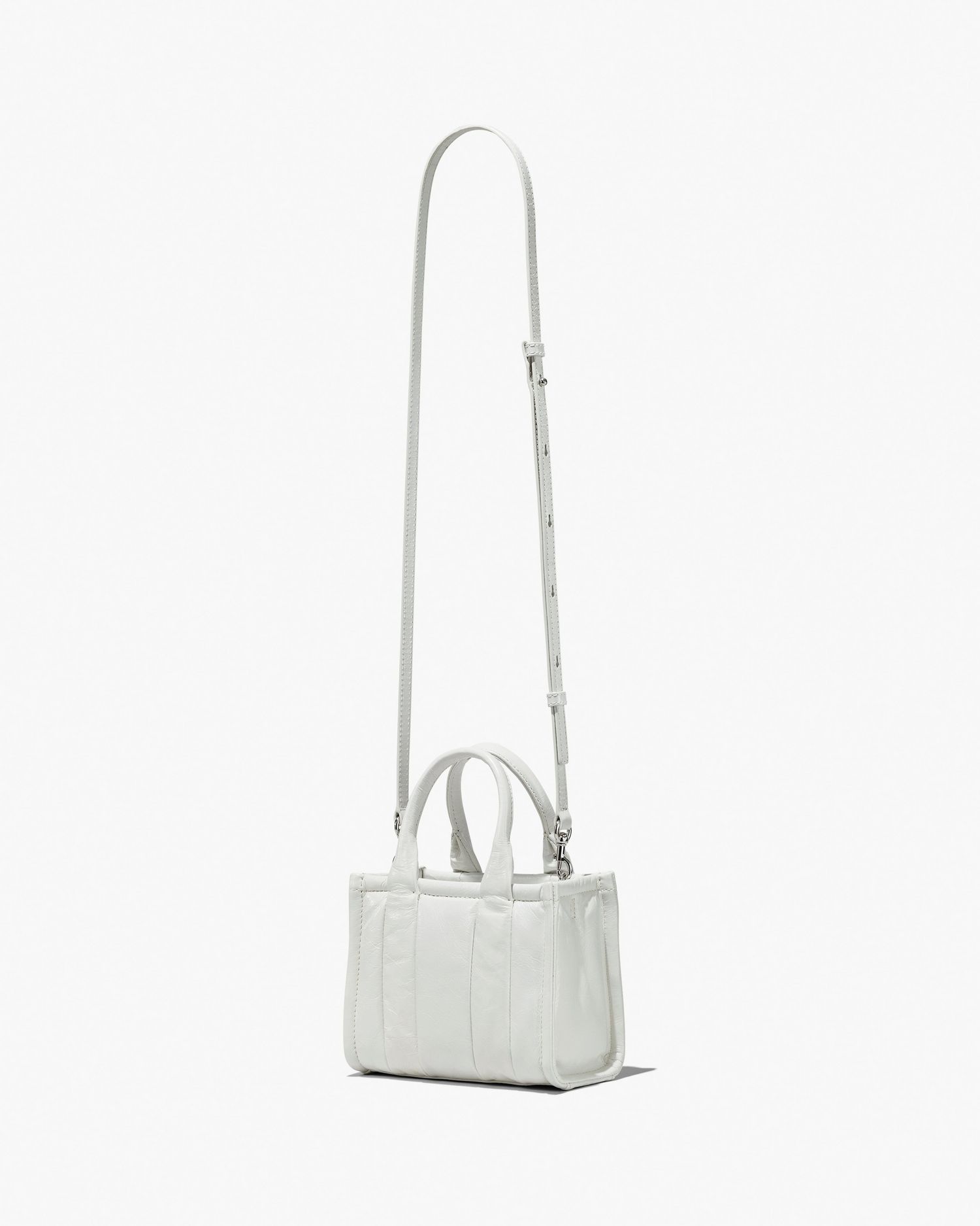 The Shiny Crinkle Leather Crossbody Tote | Marc Jacobs Outlet