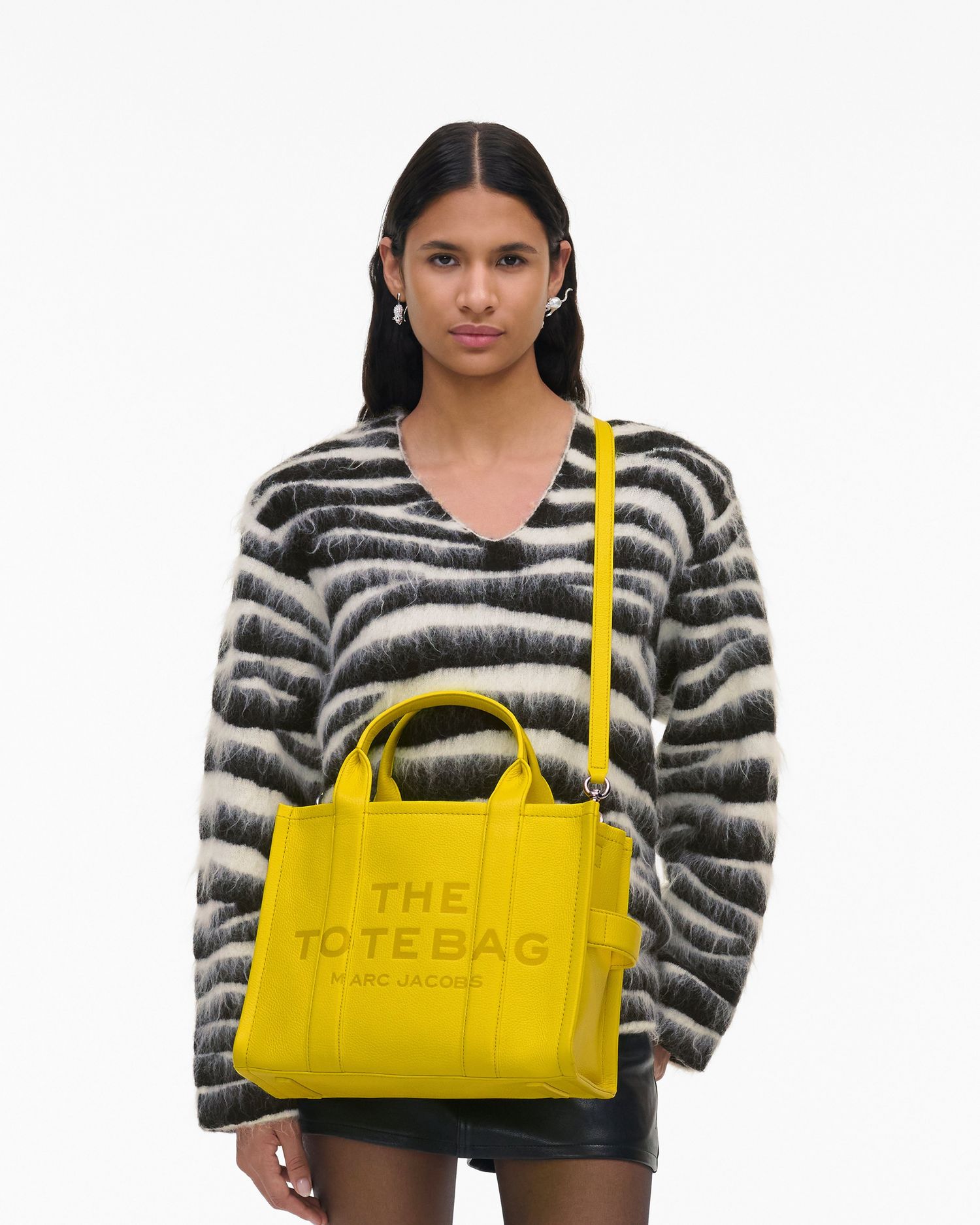 The Leather Medium Tote Bag | Marc Jacobs Outlet