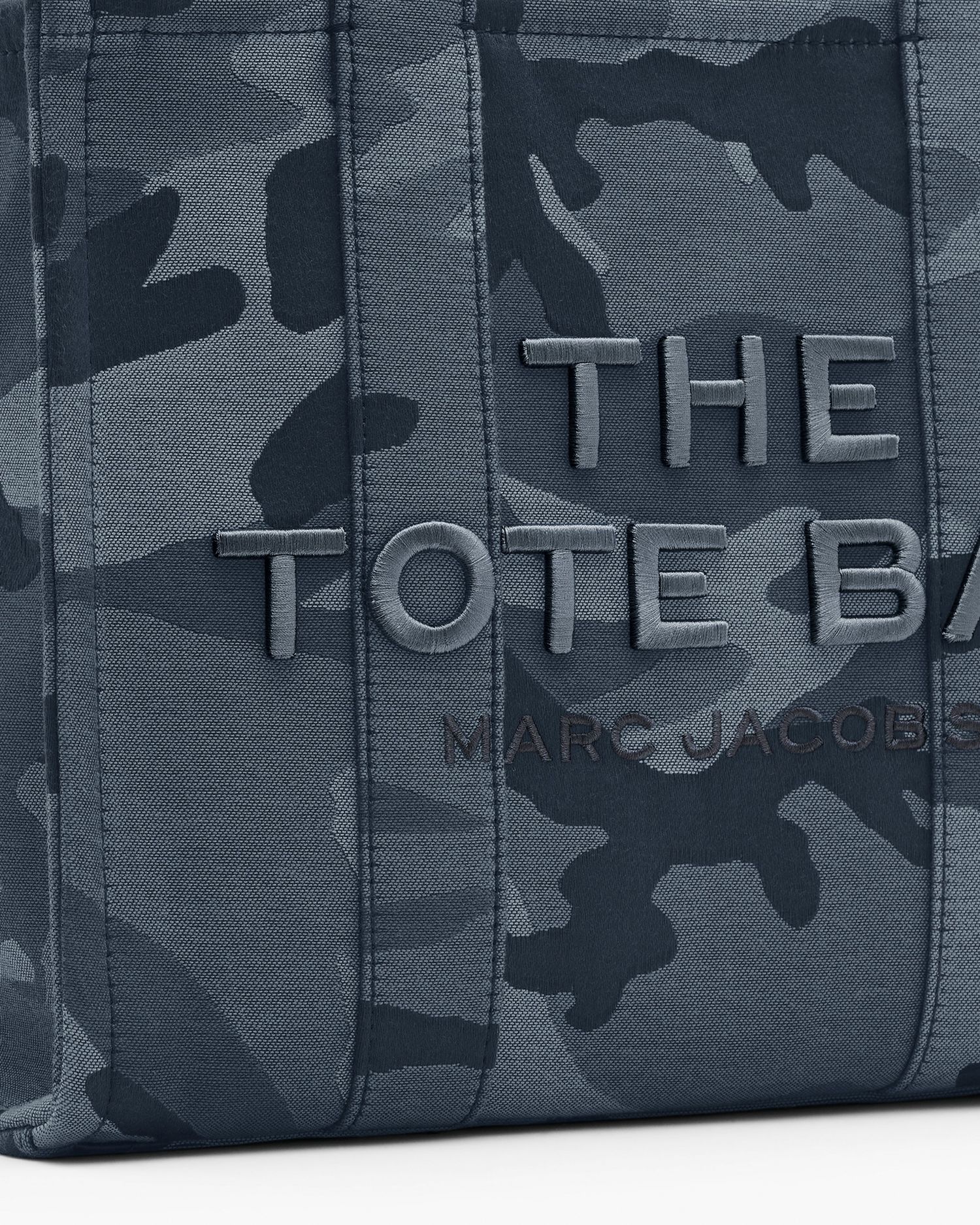 The Camo Jacquard Medium Tote Bag | Marc Jacobs Outlet
