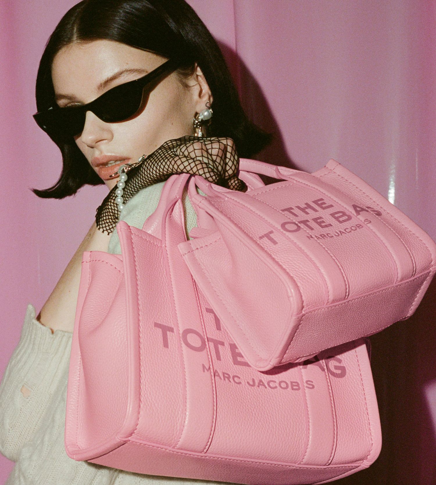 The Leather Medium Tote Bag | Marc Jacobs Outlet